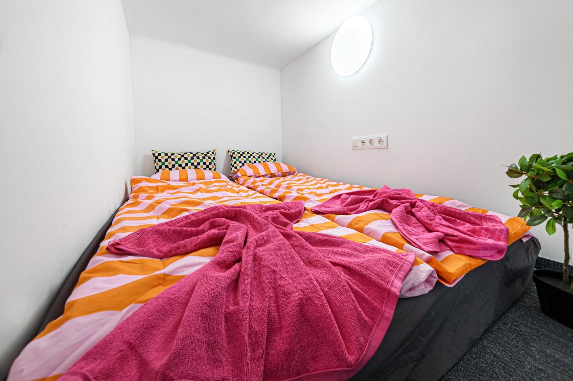 New Modern Homes Rakoczi 57 Budapest Esterno foto