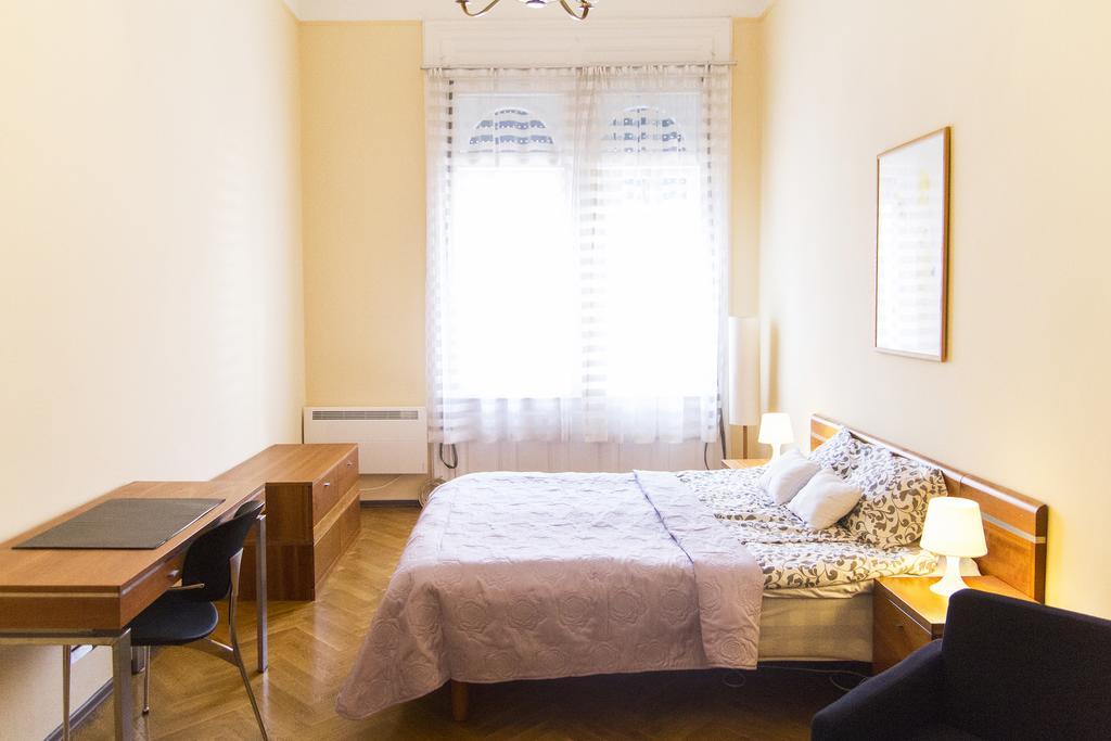 New Modern Homes Rakoczi 57 Budapest Esterno foto